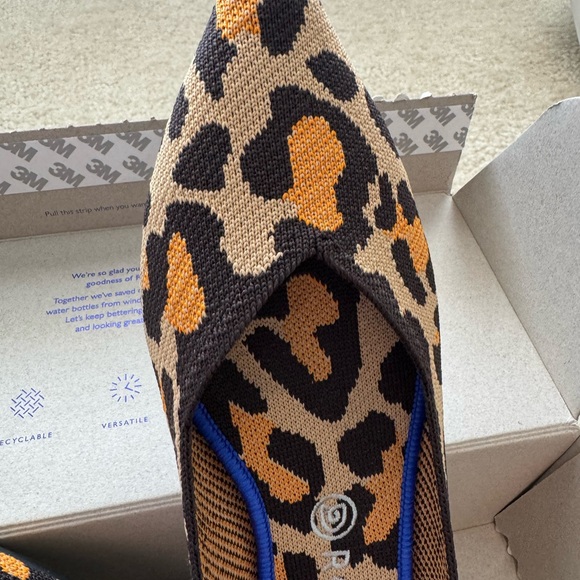 Closet clean out! Rothy’s points! - Picture 2 of 4